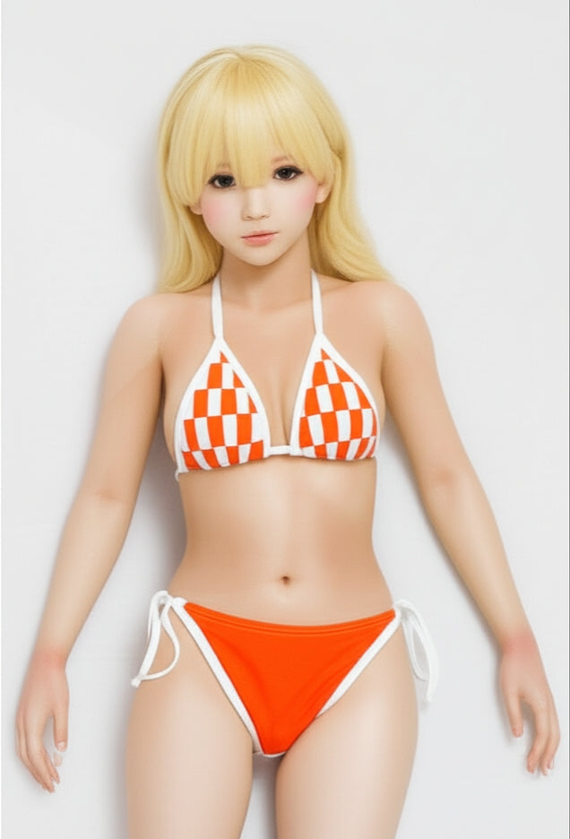 Doll // Fair Skin & Blonde Hair